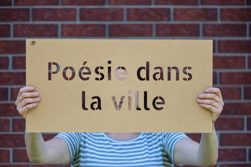 Les fenêtres qui parlent - Poésie dans la ville - 1