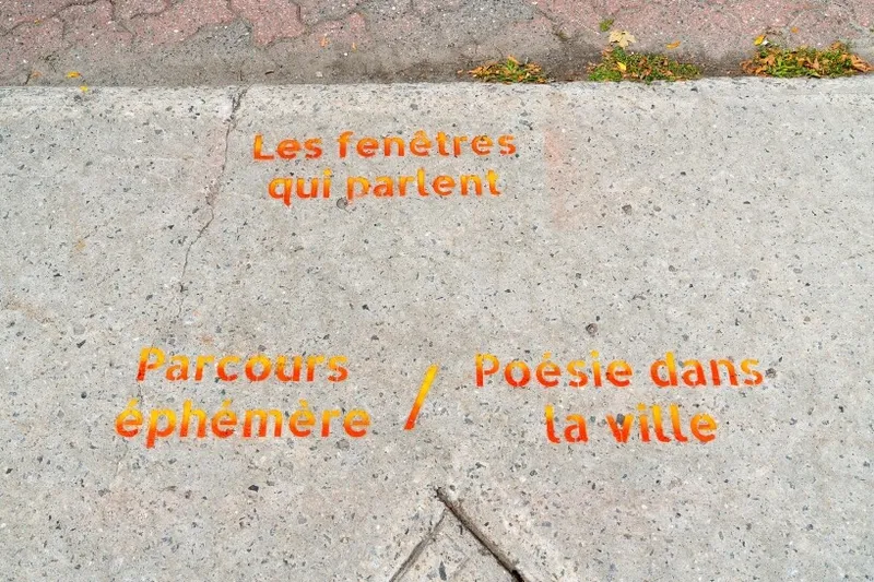 Les fenêtres qui parlent - Poésie dans la ville - 10