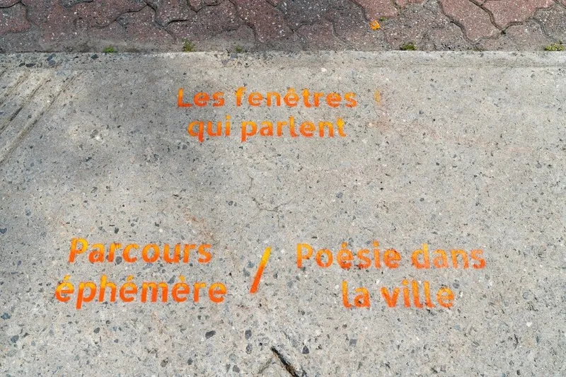 Les fenêtres qui parlent - Poésie dans la ville - 6
