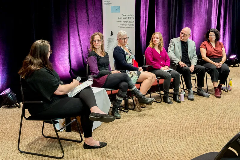 Table ronde et lancement de livre - 15
