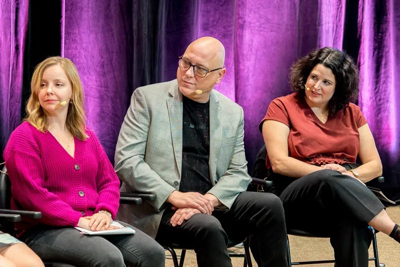 Table ronde et lancement de livre - 7