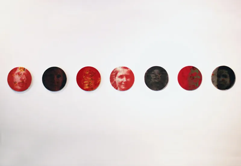 Liens sacrés, Portraits de femmes / CDEx - 12